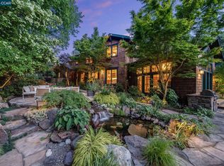 30 Greenwood Ct, Orinda, CA 94563