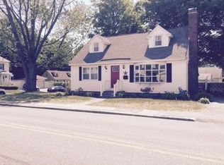 691 Stevens St, Lowell, MA 01851