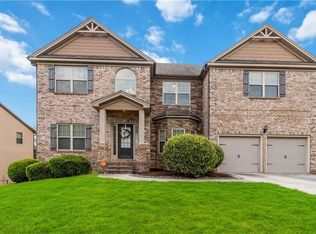 4253 Caveat Ct, Fairburn, GA 30213