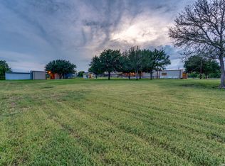 337 DEWEY LN, Seguin, TX 78155