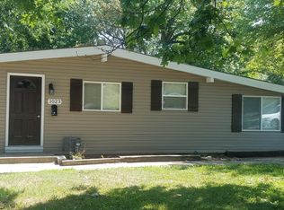 1023 Shearer Rd, Kansas City, KS 66103