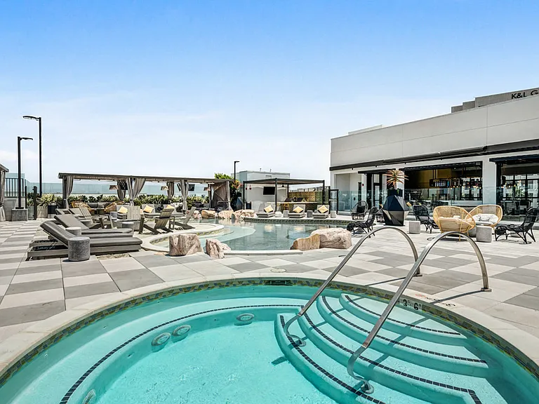 Skyloft — Photo 44