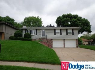 14012 Woolworth Cir, Omaha, NE 68144