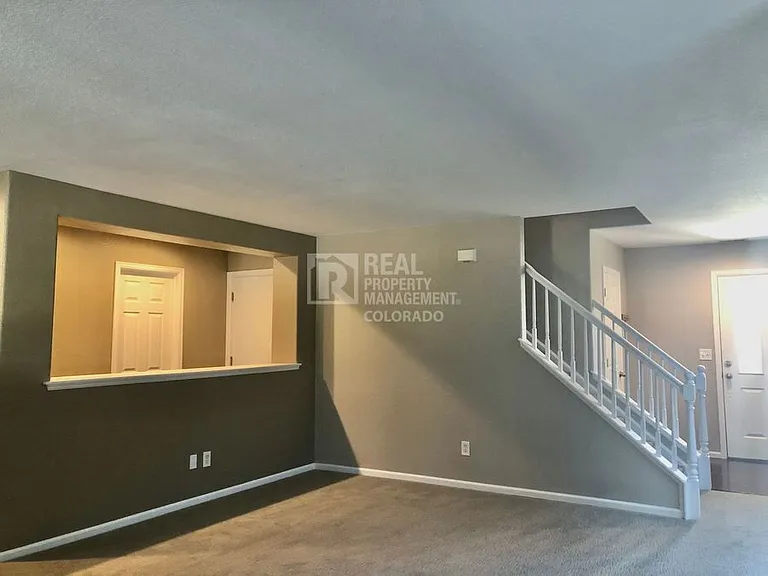 4020 Berwick Ln — Photo 5