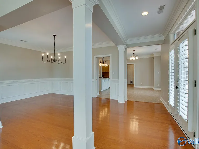 3017 Brunswick Cir SE — Photo 18