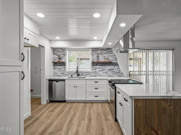 4238 W NICOLET Avenue, Phoenix, AZ 85051