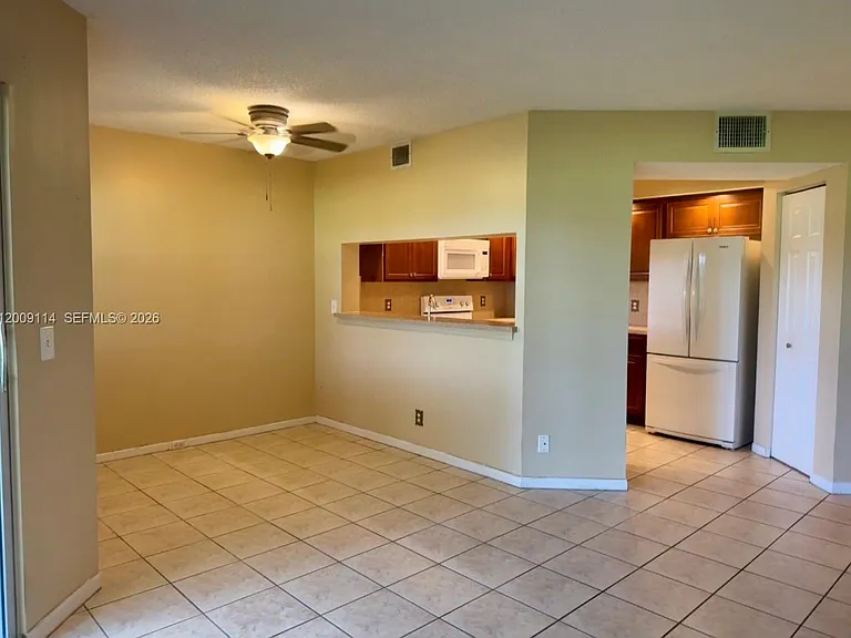 12800 SW 7th Ct #102G — Photo 11