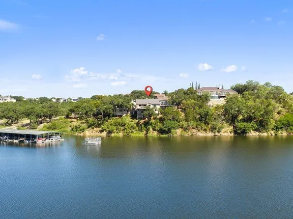 512 Harbor Dr #7, Spicewood, TX 78669