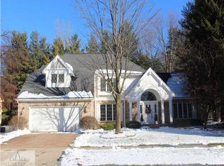 2538 Dustin Rd, Okemos, MI 48864