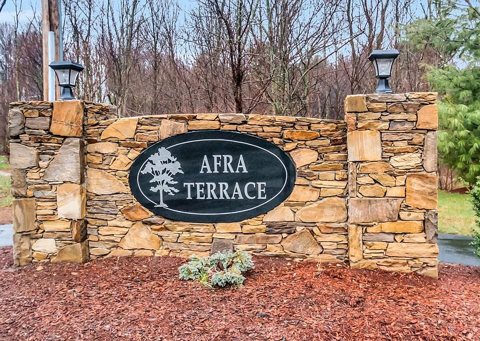 1st image of 137 Afra Dr #137