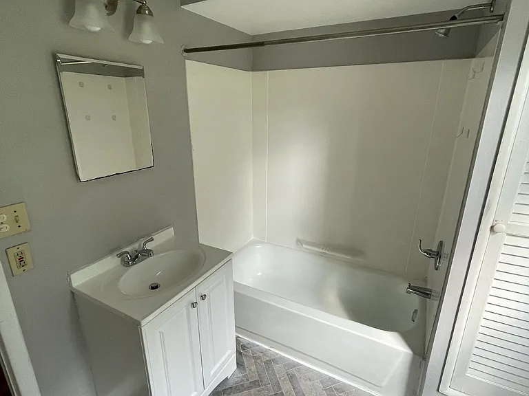 205 Park Ave #205 — Photo 2