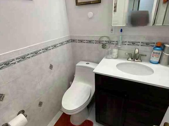 4th image of 15312 111th Road