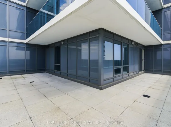 7165 Yonge St #2509, Markham, ON L3T 0C9