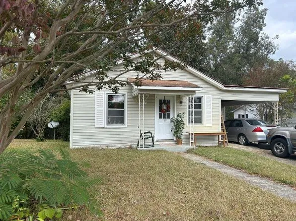 1327 Goehler Rd SE, Cullman, AL 35055