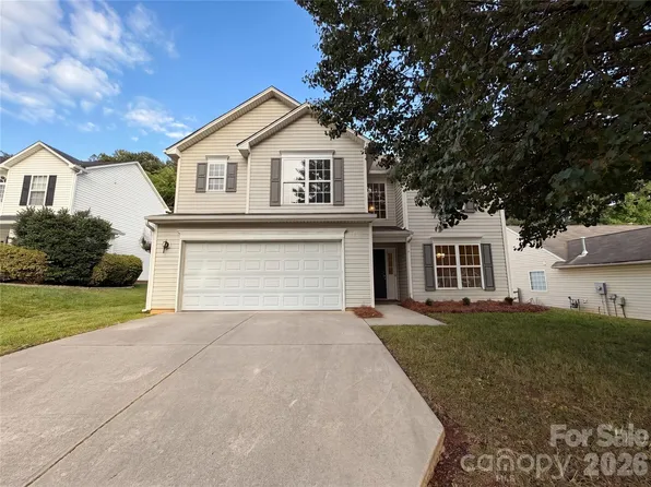 2779 Island Point Dr, Concord, NC 28027