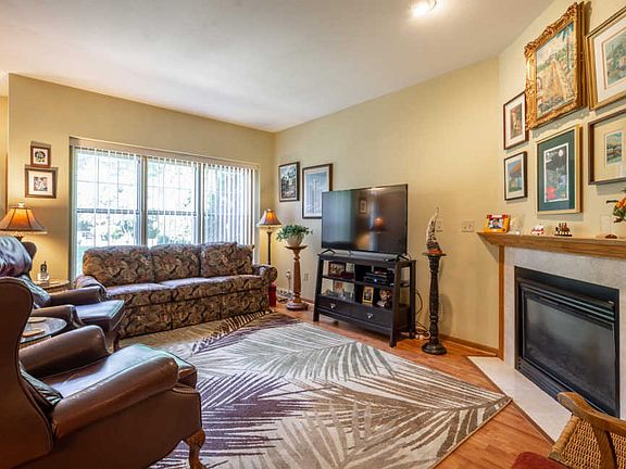 4th image of 6245 S Creekside Dr Unit 15