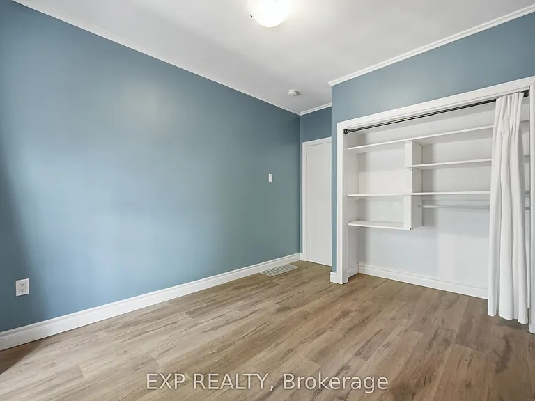 1052 Alexandra Ave — Photo 20