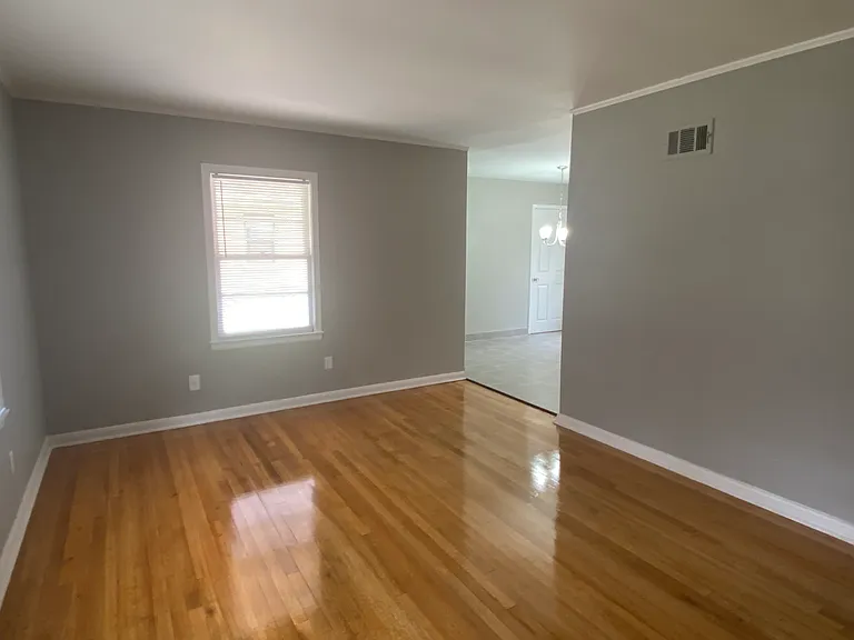 4301 Fredericks Ave — Photo 4