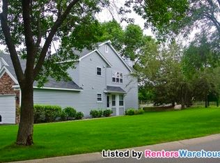 7313 Penny Hill Rd, Eden Prairie, MN 55346