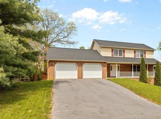 18814 Rolling Rd, Hagerstown, MD 21742
