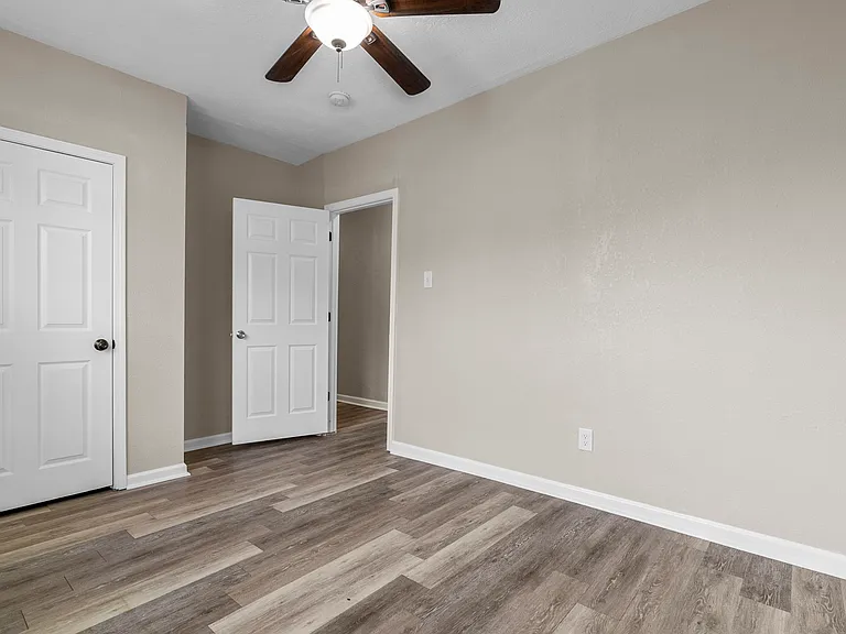 3932 Missouri Ave — Photo 13