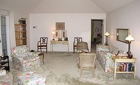 1st image of 263 Silver Moss Dr
