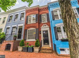 1555 33rd St NW, Washington, DC 20007