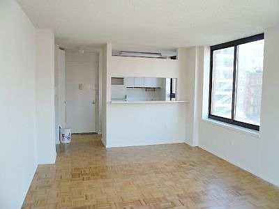 2nd image of 200 E 11th St APT 7B