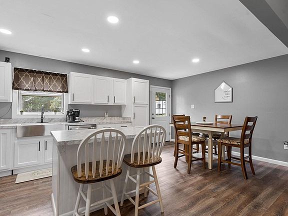 4th image of 3925 Hopewell Dr NW