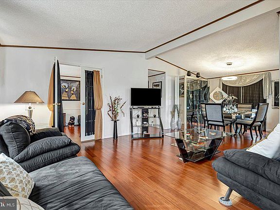 4th image of 216 Joan Dr #230