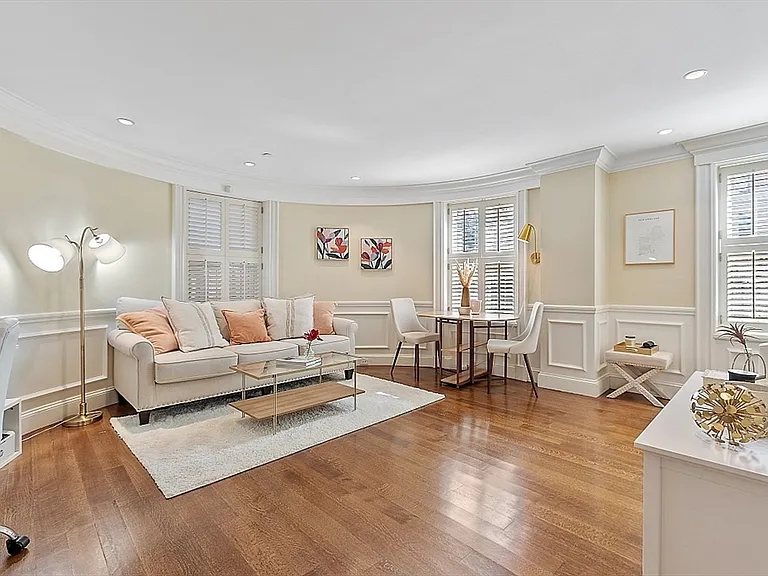 48 Commonwealth Ave #1B — Photo 10