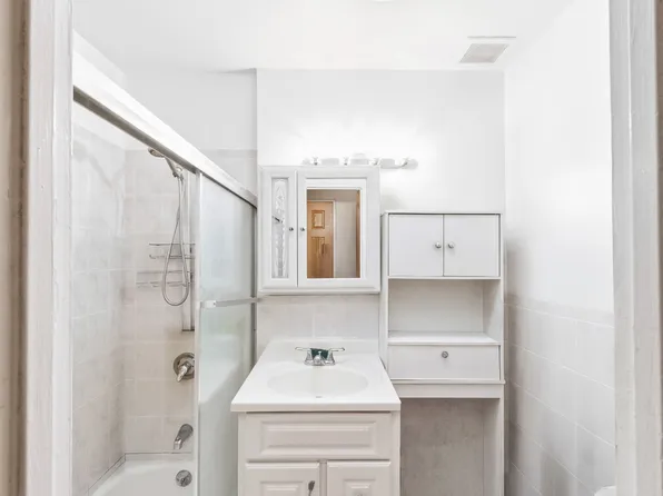 2756 Mill Avenue image 22 of 28