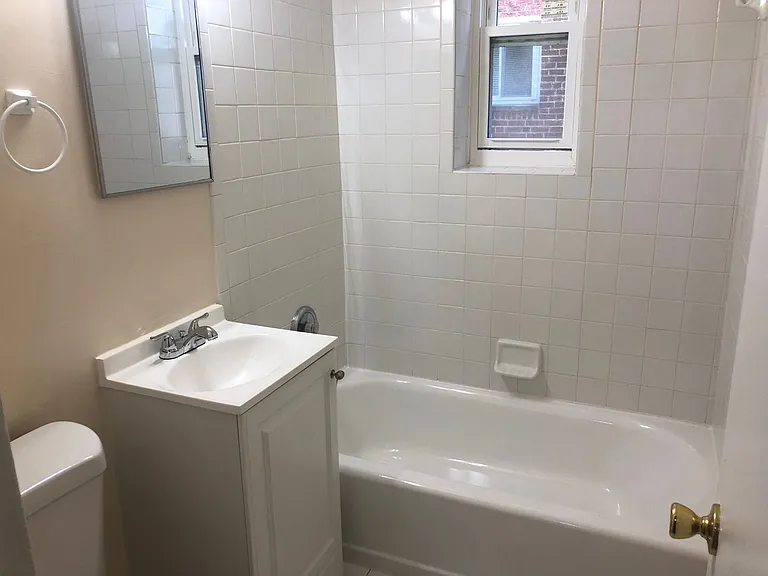 8806 Bradford Rd. — Photo 9