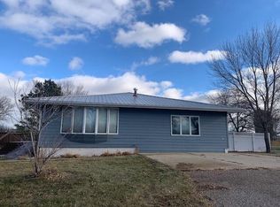 902 E 12th Ave, Webster, SD 57274