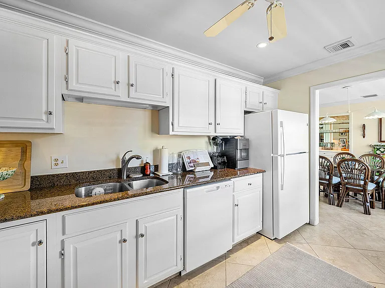 4595 Kittiwake Ct #KITTIWAKE — Photo 10