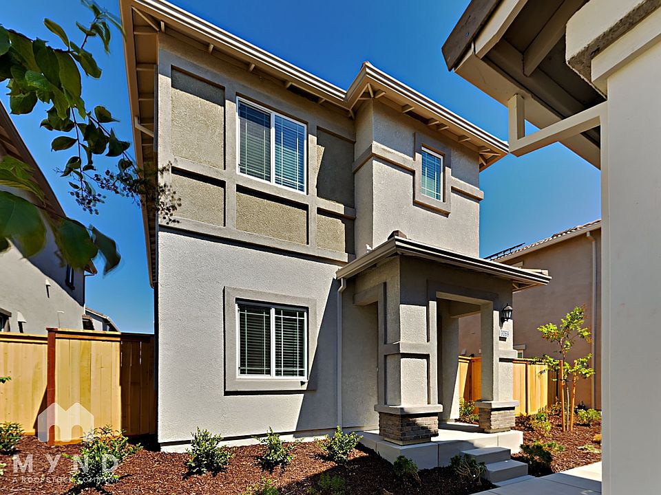 1st image of 3069 Pruett Dr