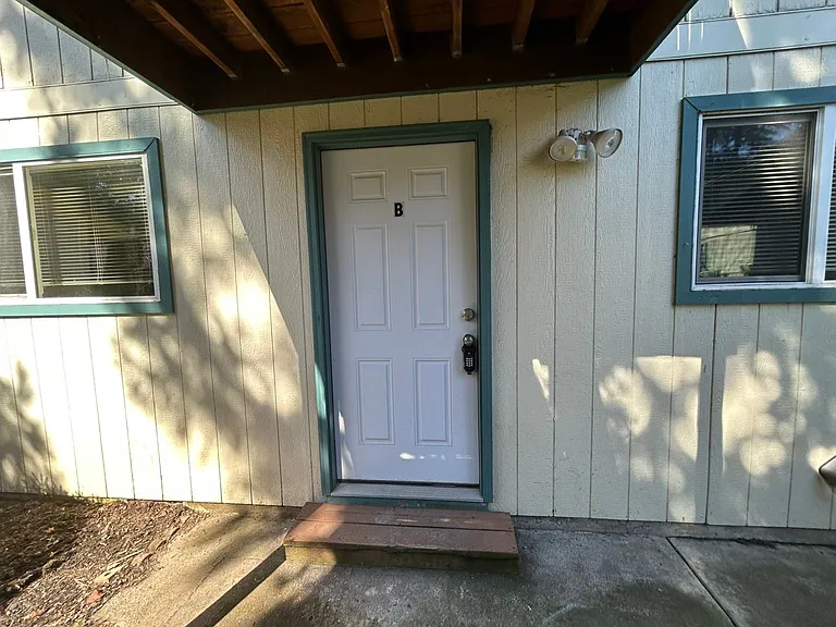 Quail Court — Photo 33
