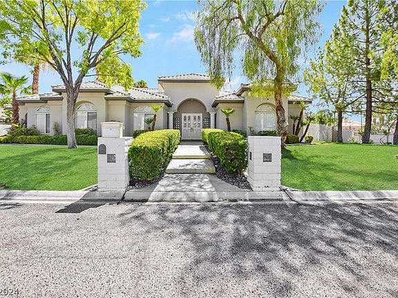 2nd image of 1720 Charles Lam Ct