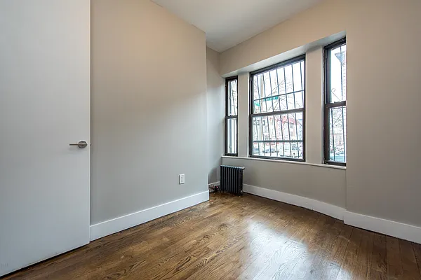 Rented by Nooklyn NYC LLC | media 15