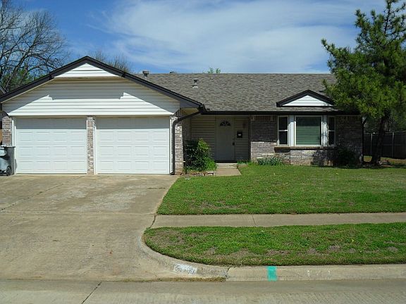 4th image of 2001 La Dean Dr