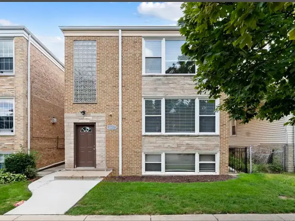 7027 W Diversey Ave #1