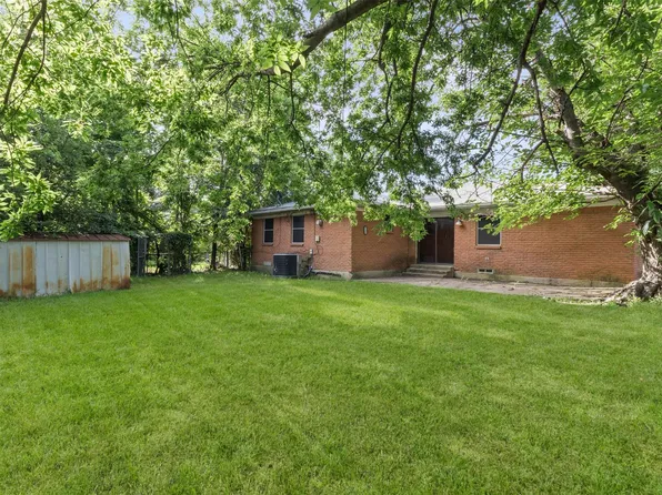 8923 Jennie Lee Ln, Dallas, TX 75227
