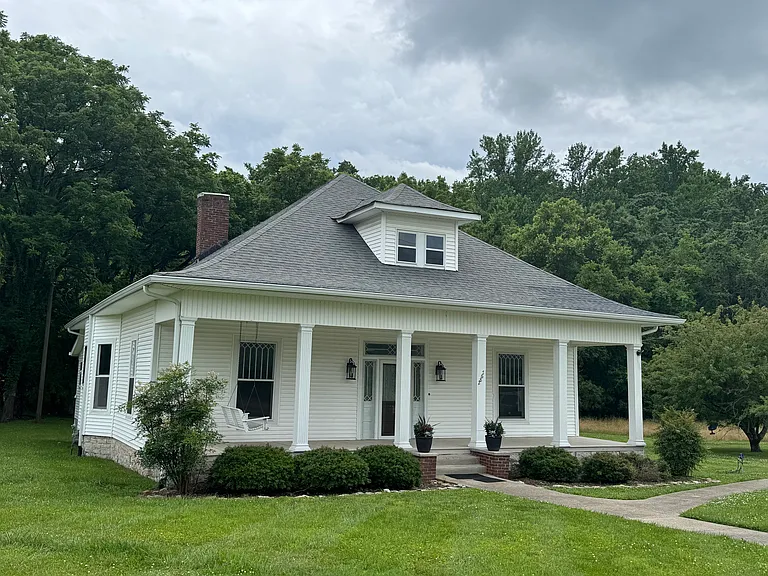 2867 Long Hollow Pike — Photo 2