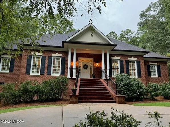 100 Colaparchee Plantation Dr, Macon, GA 31220
