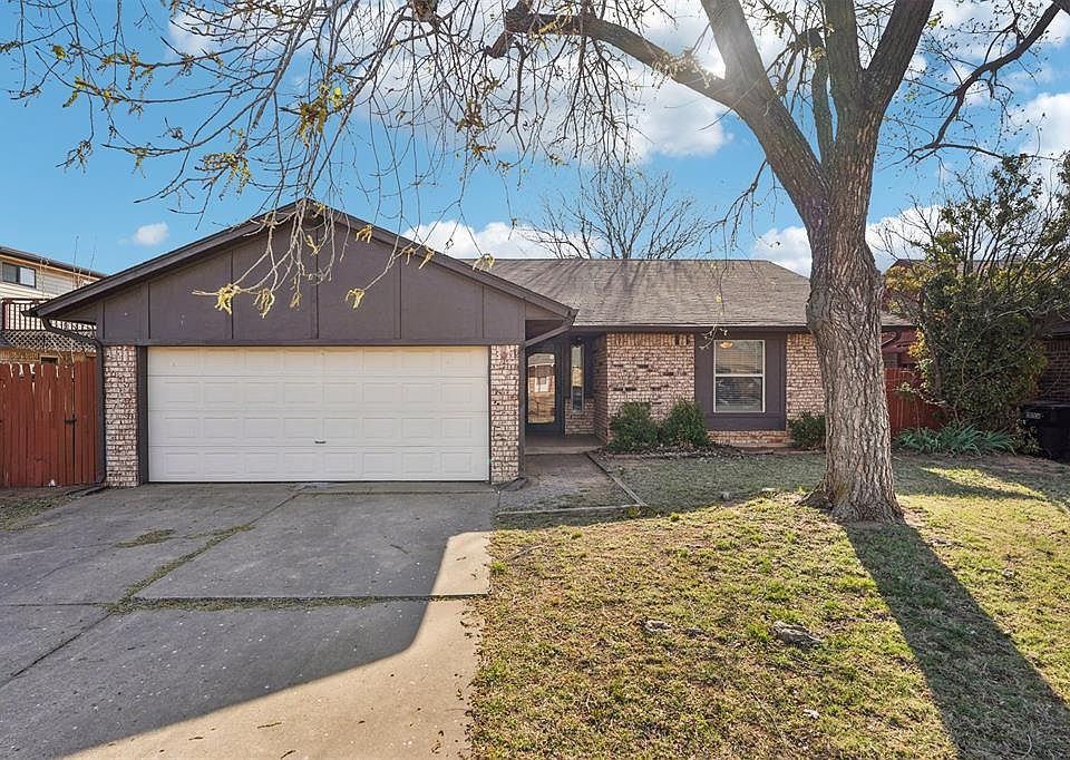 1st image of 1212 Kings Ct