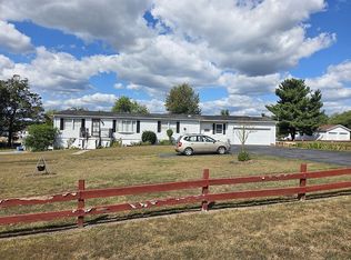 329 Davis Dr, Martinsburg, WV 25404