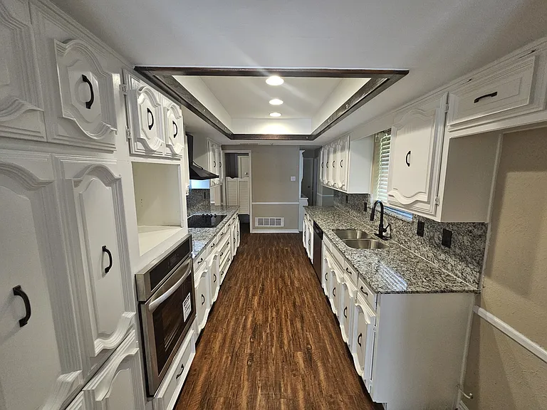 1340 Grand Teton Dr — Photo 5