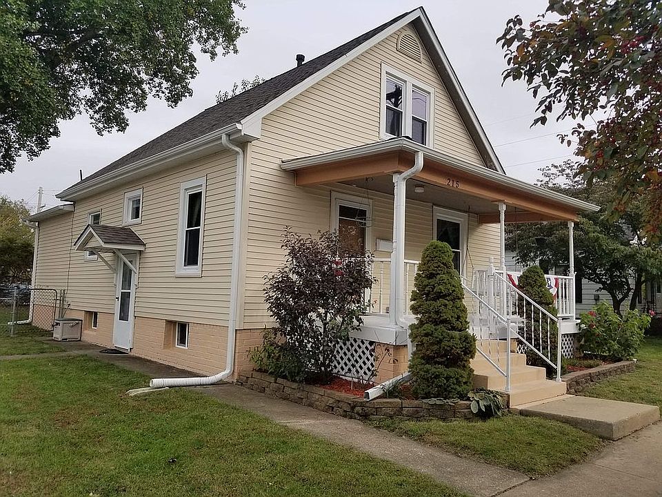 2nd image of 215 S 5th St