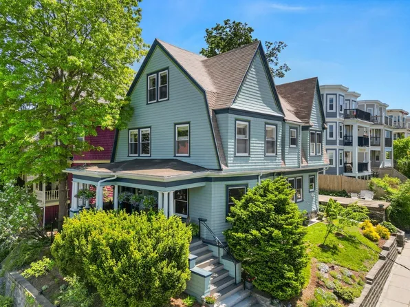 26 Potosi St, Dorchester, MA 02122