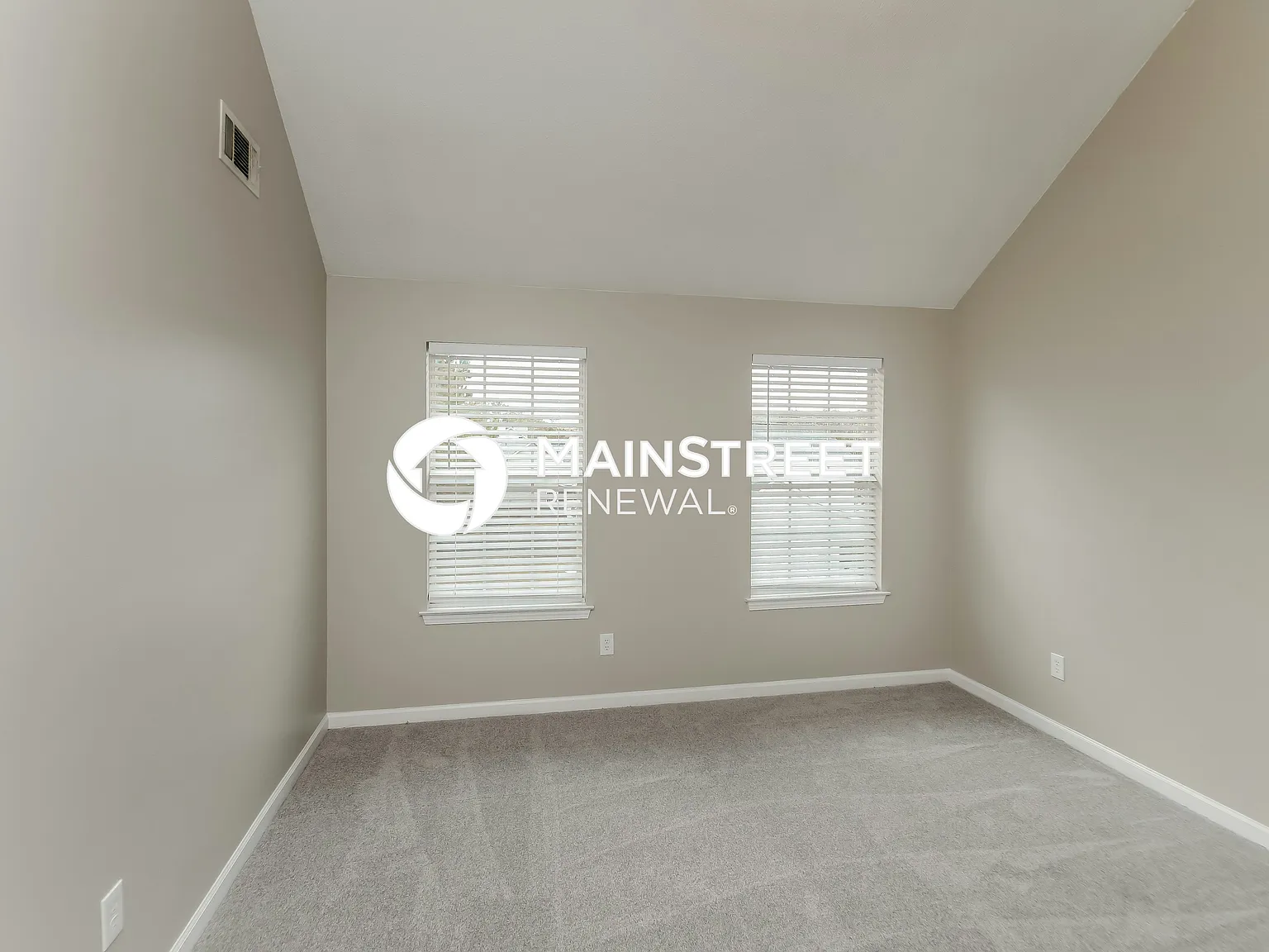 2635 Thunder Basin Way — Photo 4